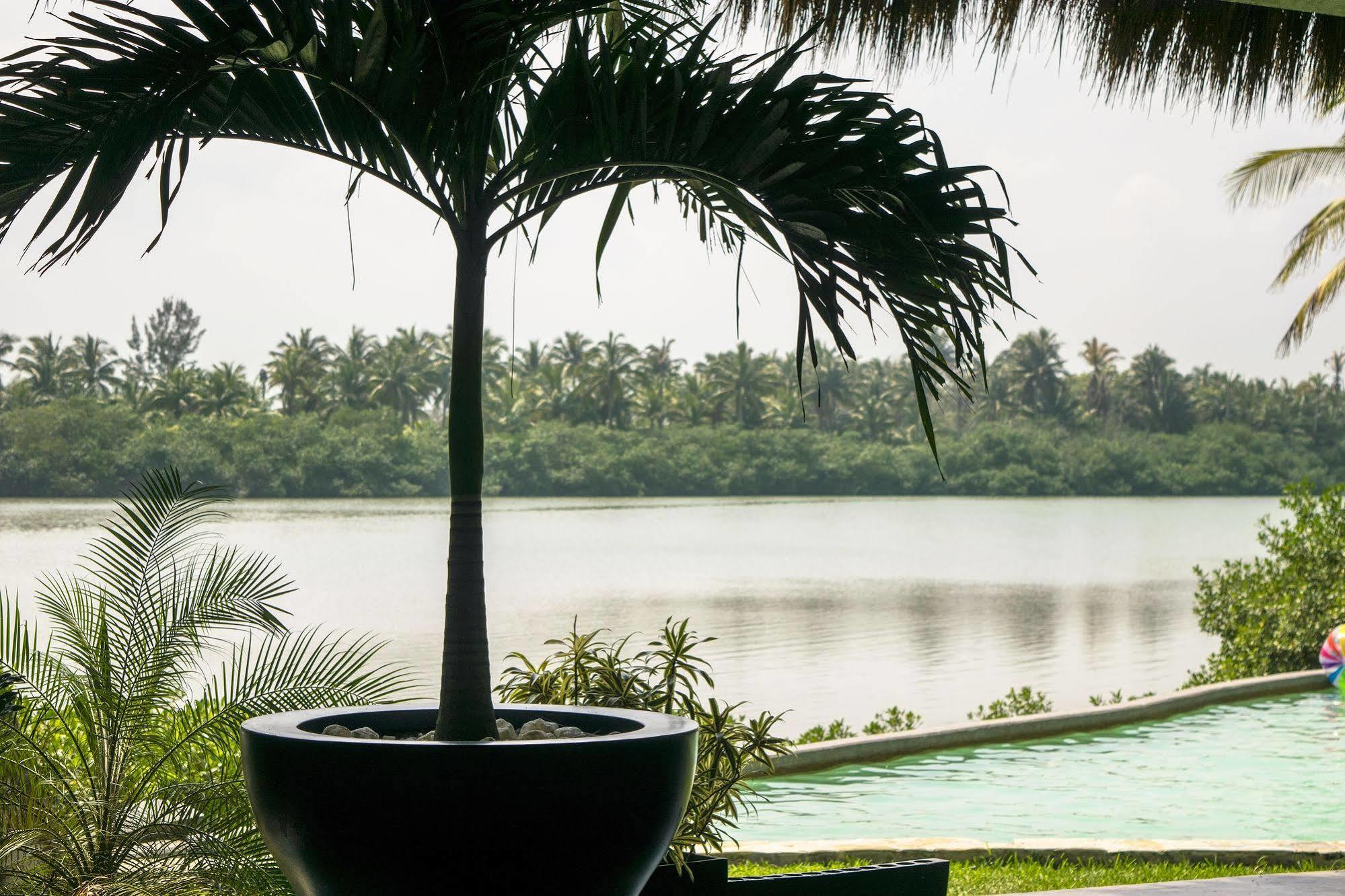 Isla Tajin Hotel Tuxpan  Eksteriør billede